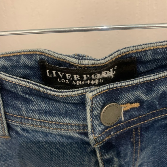 Jeans - Picture 5 of 5